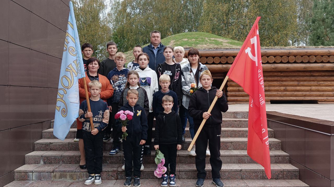 Митинг в честь 80-летия освобождения Калужской области.